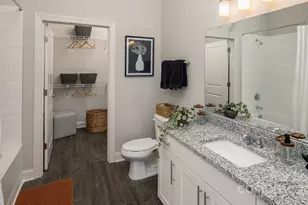 8424 N Tryon St, Charlotte, NC 28262 - Photo 24