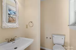 4912 Pigeon Rd, Waynesville, NC 28786 - Photo 20