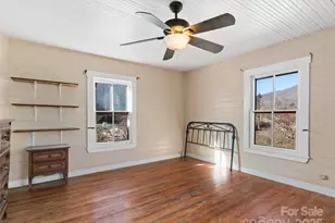 4912 Pigeon Rd, Waynesville, NC 28786 - Photo 34