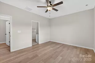 18024 Wilbanks Dr, Charlotte, NC 28278 - Photo 10