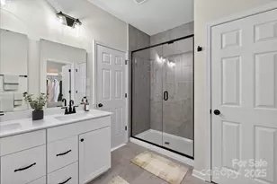 18024 Wilbanks Dr, Charlotte, NC 28278 - Photo 8