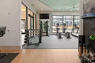 2546 Perimeter Pointe Pkwy, Charlotte, NC 28217 - Photo 22