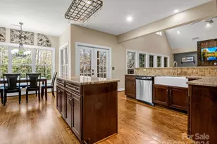 148 Courtland Ct, Lake Lure, NC 28746 - Photo 10