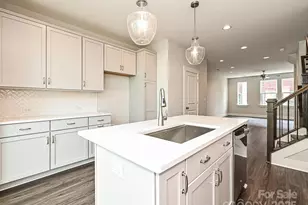 1312 Walter Taylor Wy, Charlotte, NC 28206 - Photo 10