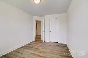 3853 Hayden Ln, Sherrills Ford, NC 28673 - Photo 14