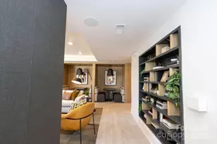 425 W Trade St, Charlotte, NC 28203 - Photo 8