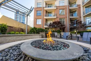 425 W Trade St, Charlotte, NC 28203 - Photo 14