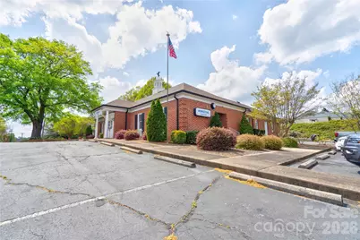824 S Dekalb Street, Shelby, NC 28150 - Photo 2