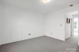 24 Gray Wolf Ln, Hendersonville, NC 28792 - Photo 30