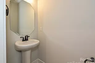 908 Callahan St, Charlotte, NC 28206 - Photo 8