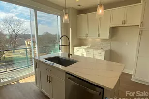 930 Callahan St, Charlotte, NC 28206 - Photo 2