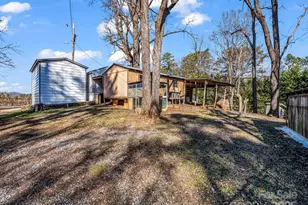 620 Smith Waldrop Rd, Columbus, NC 28722 - Photo 20