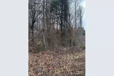 1122 State Street S, Yadkinville, NC 27055 - Photo 4