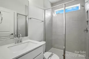 2024 Embassy Ct, Charlotte, NC 28213 - Photo 20