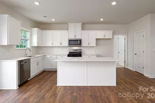 34 Woodvale Dr, Waynesville, NC 28786 - Photo 6