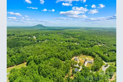 5108 Kings Pinnacle Drive, Kings Mountain, NC 28086 - Photo 2