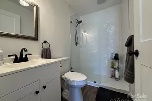 813 S Zion St, Landis, NC 28088 - Photo 22