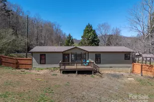 121 Julian Wy, Lake Lure, NC 28746 - Photo 1