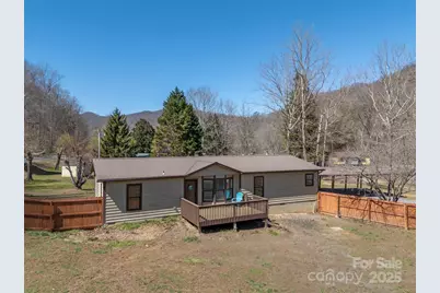 121 Julian Way, Lake Lure, NC 28746 - Photo 2
