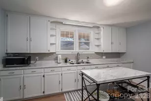 408 Elizabeth St, Gastonia, NC 28054 - Photo 12