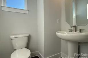 1229 E 34th St, Charlotte, NC 28205 - Photo 10