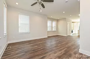 1229 E 34th St, Charlotte, NC 28205 - Photo 12