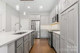 2401 Euclid Ave, Charlotte, NC 28203 - Photo 2