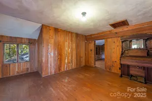 102 Weaver Ml Rd, Columbus, NC 28722 - Photo 34