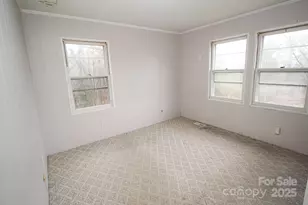 2913 & 2901 Wesleyan Church Rd, Lincolnton, NC 28092 - Photo 14