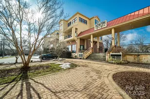 475 S Church St, Hendersonville, NC 28792 - Photo 1