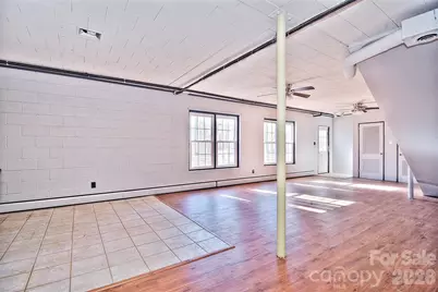 936 23rd Avenue NE, Hickory, NC 28601 - Photo 38
