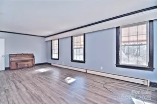 936 23rd Ave NE, Hickory, NC 28601 - Photo 8