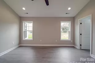 8690 Crestwood Dr, Mount Pleasant, NC 28124 - Photo 14