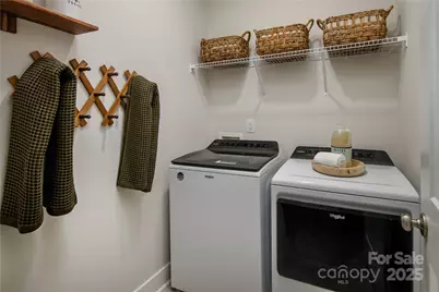 9400 Munsing Drive #147, Charlotte, NC 28269 - Photo 12