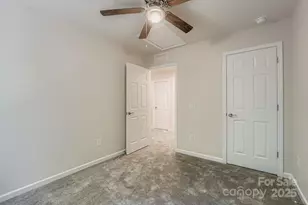 1754 J Julian Ln, Charlotte, NC 28208 - Photo 8