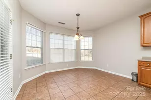 16737 Winston Oaks Ct, Charlotte, NC 28213 - Photo 12