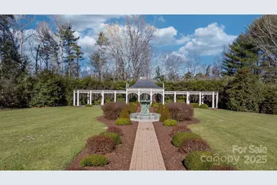 135 Claron Place SE, Lenoir, NC 28645 - Photo 4