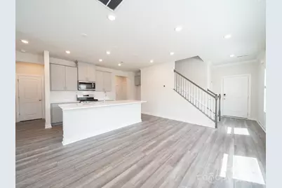 1212 31st Street NE, Conover, NC 28613 - Photo 4