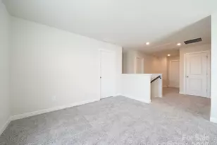 1212 31st St NE, Conover, NC 28613 - Photo 6