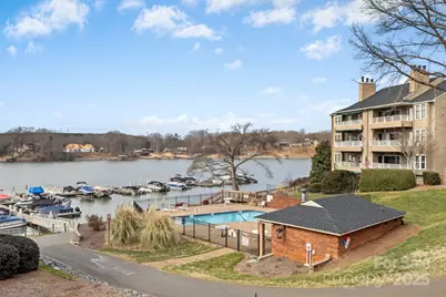 9801 Emerald Point Drive Unit #2, Charlotte, NC 28278 - Photo 20