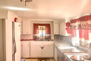 115 W Baker St, Jefferson, SC 29718 - Photo 4