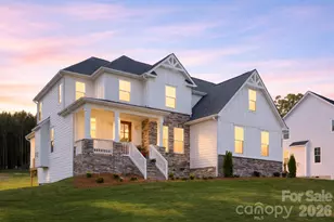 4257 Candlewood Dr, Sherrills Ford, NC 28673 - Photo 2