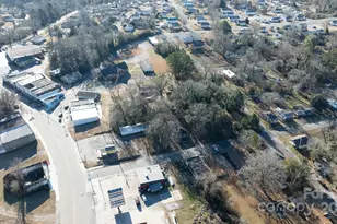 1 Catawba Ave, Great Falls, SC 29055 - Photo 4