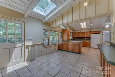 8749 Nc 63 Highway, Leicester, NC 28748 - Photo 16