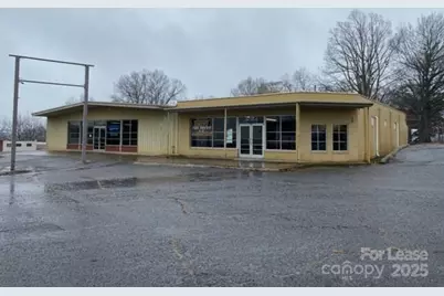 1809 W Front Street #C, Statesville, NC 28677 - Photo 2