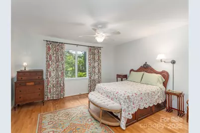 208 Crowfields Drive, Asheville, NC 28803 - Photo 14