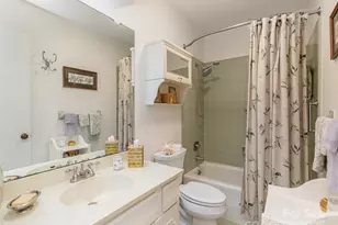 208 Crowfields Dr, Asheville, NC 28803 - Photo 18