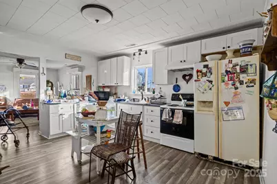 814 E Mills Drive, Landis, NC 28088 - Photo 22