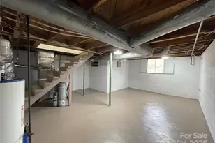 400 E 27th St, Kannapolis, NC 28083 - Photo 32