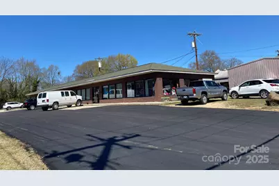 182 Saluda Street, Chester, SC 29706 - Photo 1